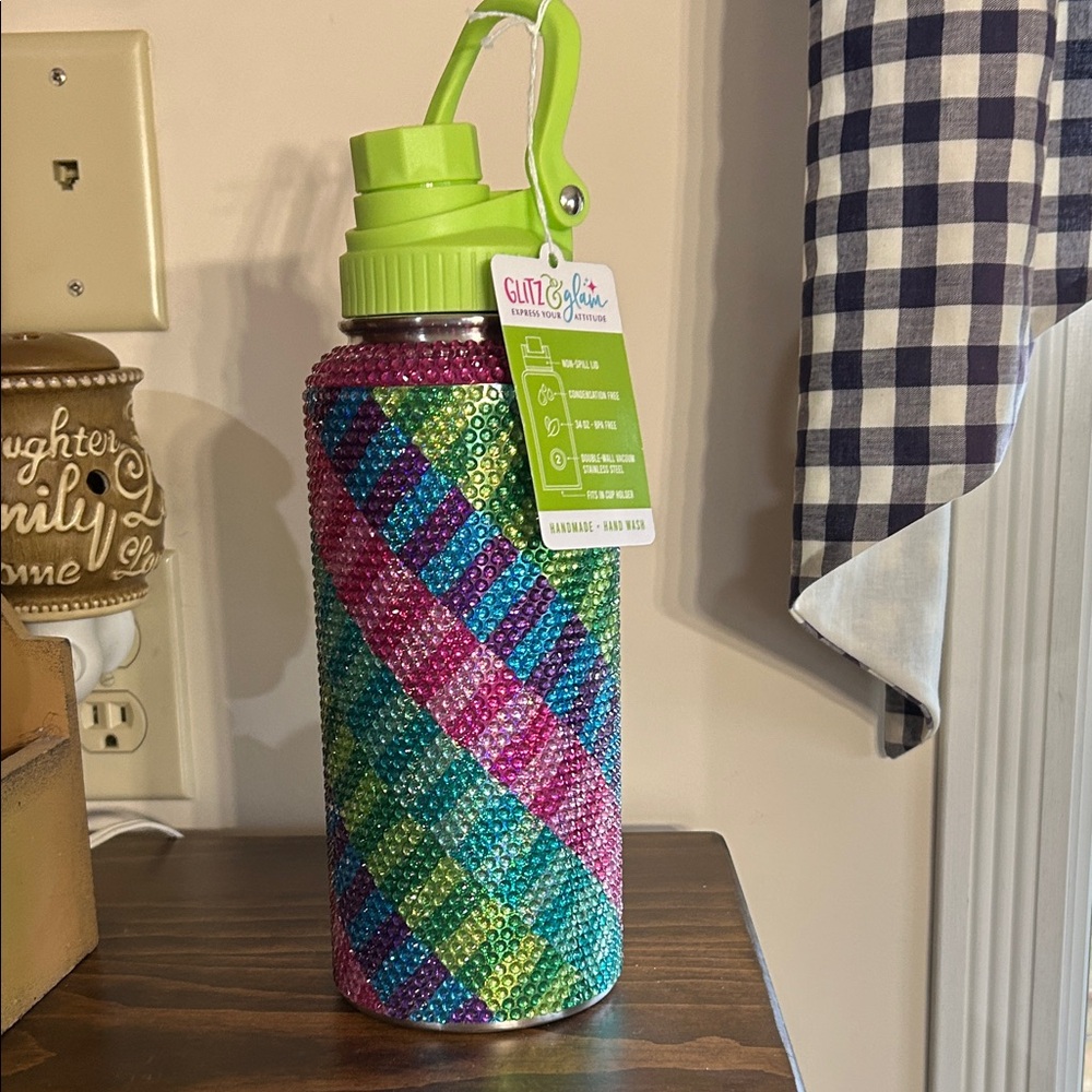 Glitz Vibrant 34 ounce Beaded Water Bottle